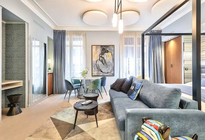 Fotos del hotel 33 Marbeuf:  2