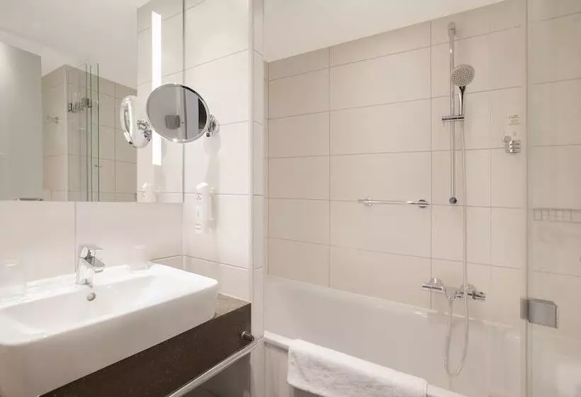 Fotos del hotel Holiday Inn Berlin City East Side, An Ihg:  7