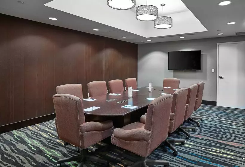 Fotos del hotel Homewood Suites Calgary Airport:  5