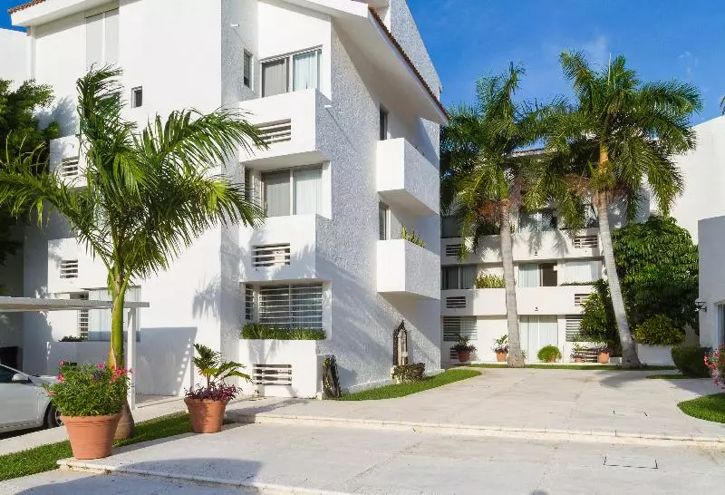 Fotos del hotel Las Gaviotas  & Suites:  5