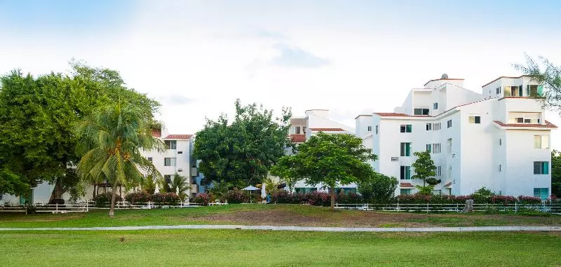 Fotos del hotel Las Gaviotas  & Suites:  19