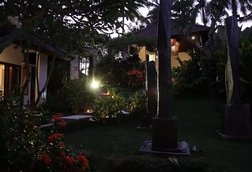 Fotos del hotel The Samara Villas & Restaurant:  19