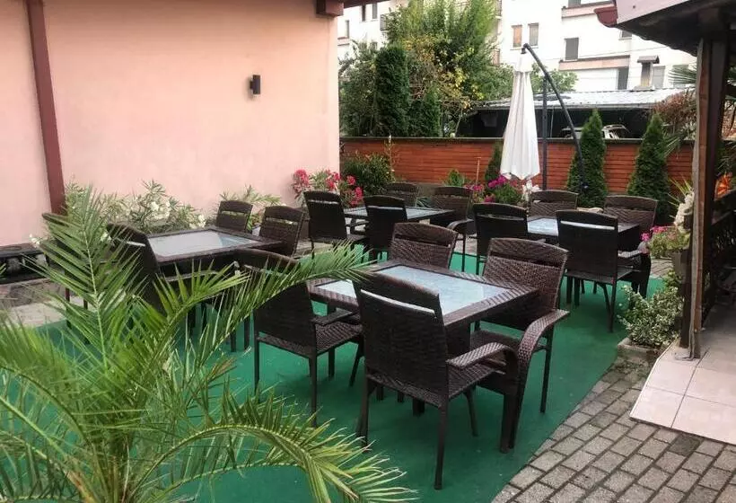 Fotos del hotel Villa Milka:  8