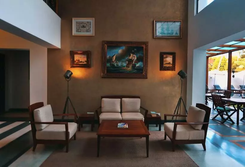 Fotos del hotel Eighth Bastion  Cgh Earth:  10