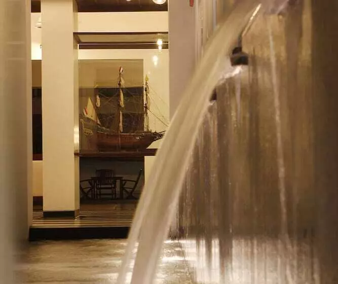 Fotos del hotel Eighth Bastion  Cgh Earth:  4