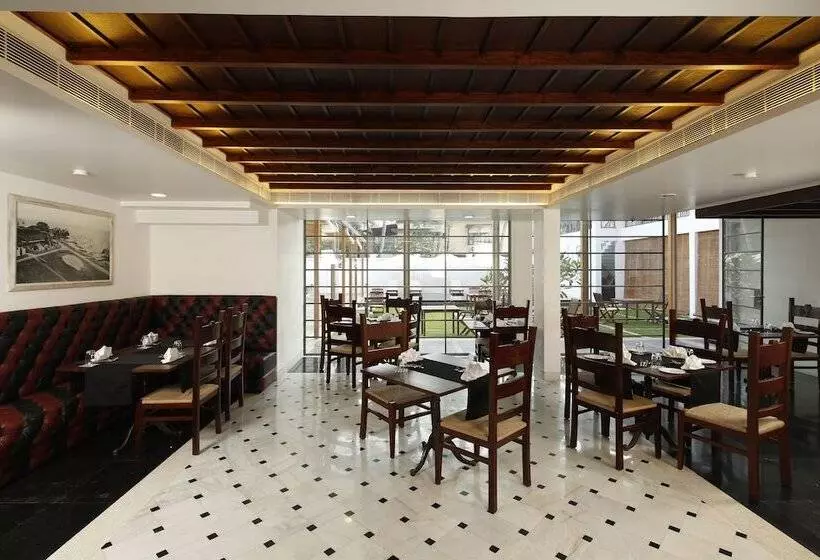 Fotos del hotel Eighth Bastion  Cgh Earth:  11