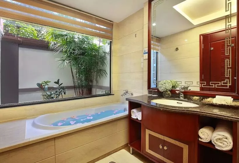 Fotos del hotel Guilinyi Royal Palace:  18