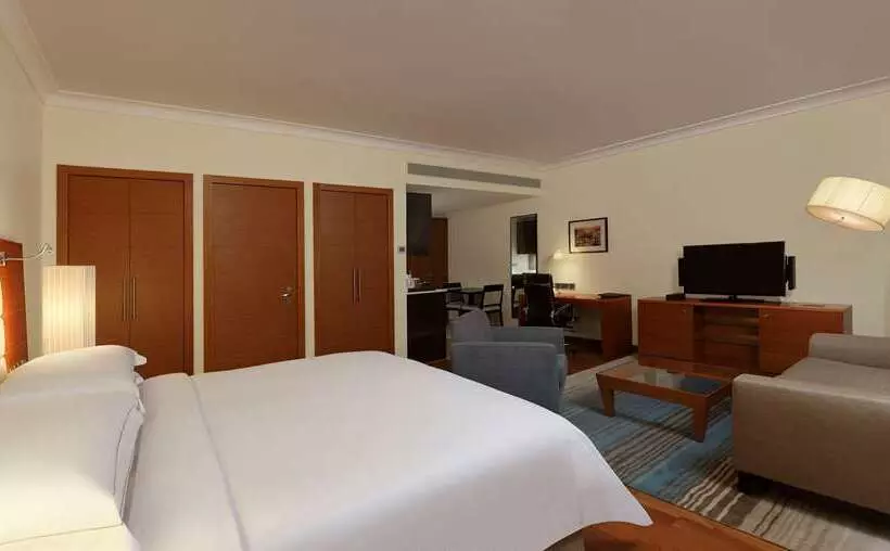 Fotos del hotel Hilton Bangalore Embassy Golflinks:  15