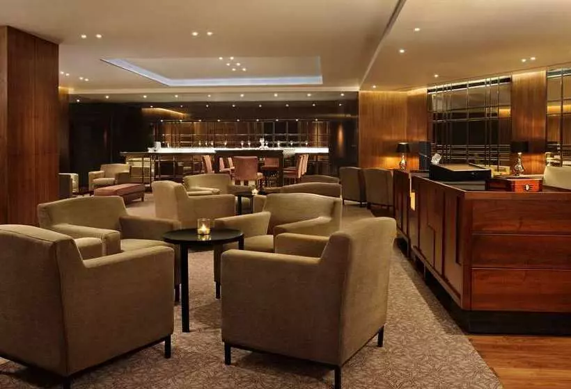 Fotos del hotel Hilton Bangalore Embassy Golflinks:  14