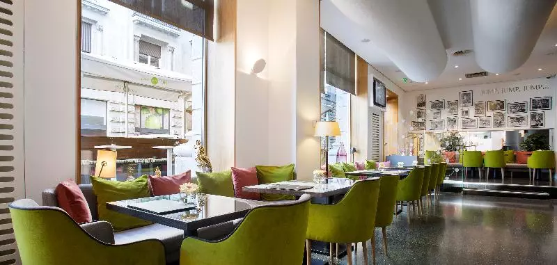 Fotos del hotel Jump Inn Hotel Belgrade:  25