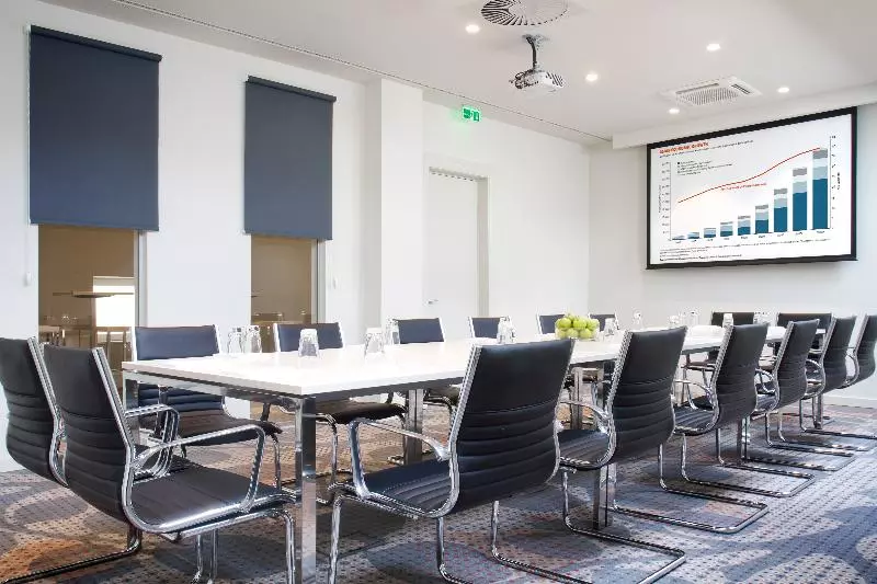 Fotos del hotel Jump Inn Hotel Belgrade:  17