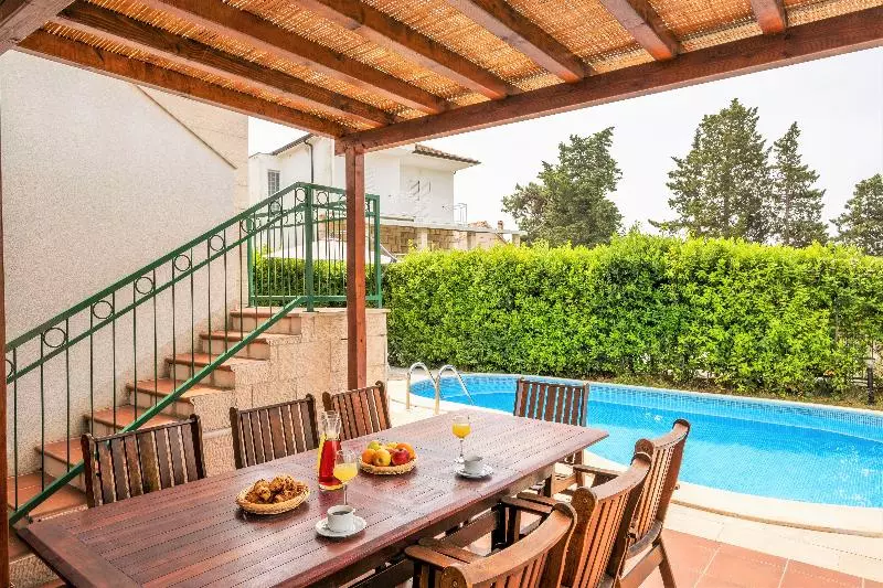 Fotos del hotel Villa Liza:  3