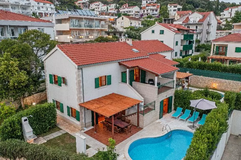 Fotos del hotel Villa Liza:  5