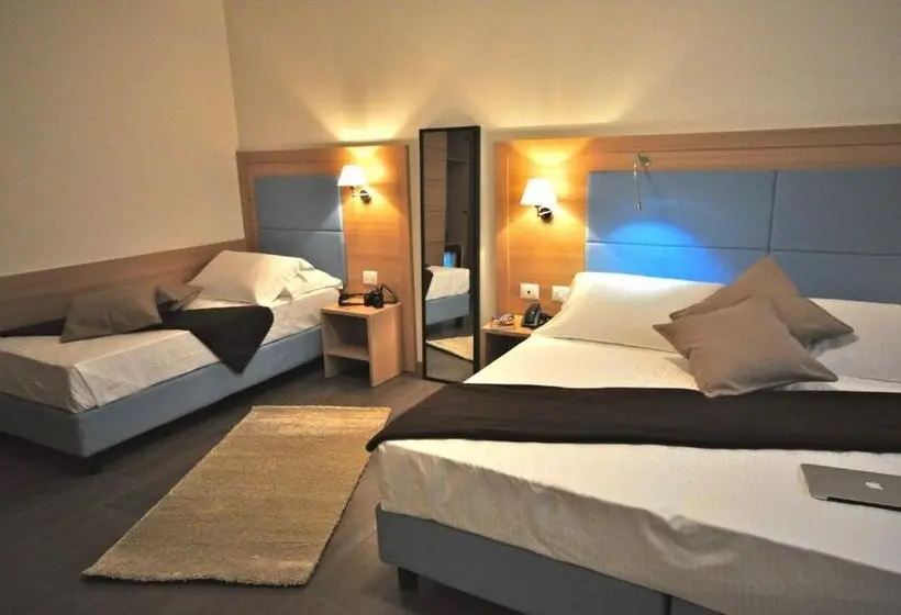 Fotos del hotel 325 Tor Vergata:  21