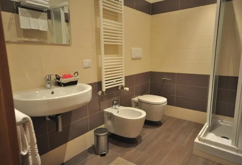 Fotos del hotel 325 Tor Vergata:  7