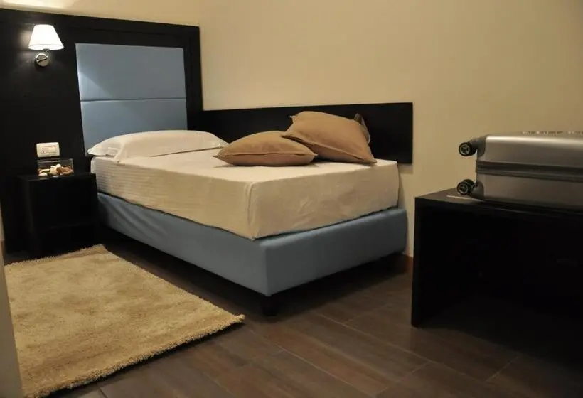 Fotos del hotel 325 Tor Vergata:  25