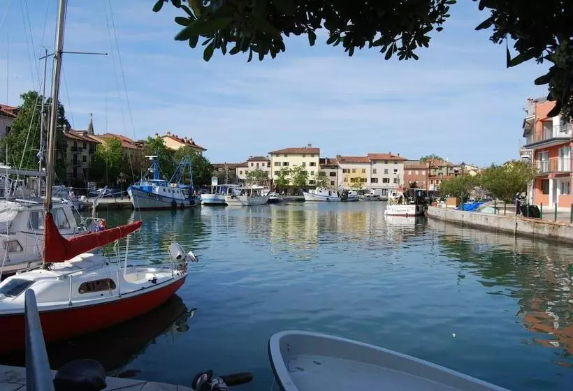 Fotos del hotel Alla Città Di Trieste:  15