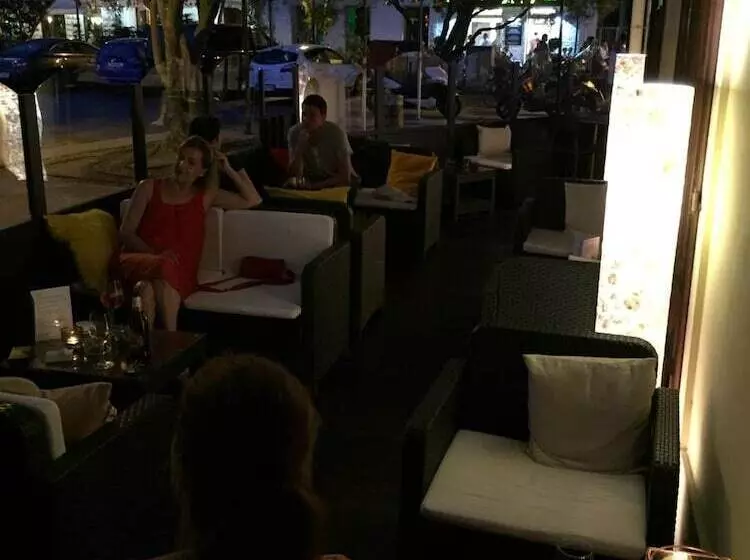 Fotos del hotel Alla Città Di Trieste:  7