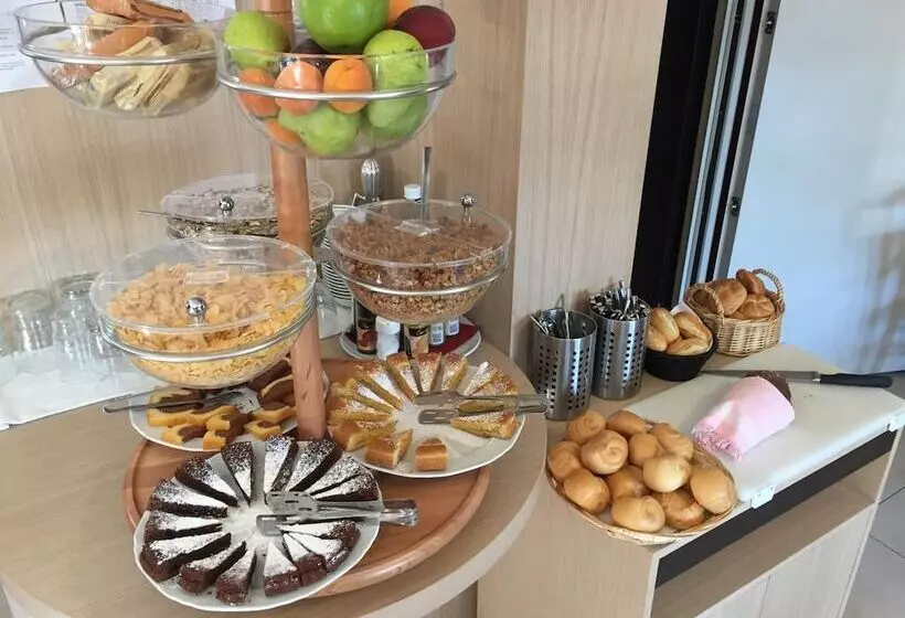 Fotos del hotel Alla Città Di Trieste:  6