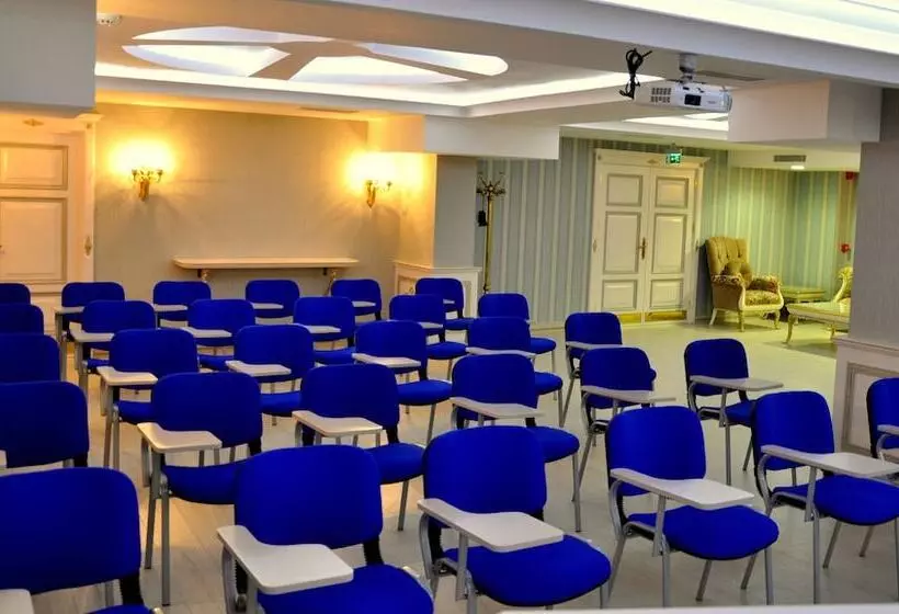 Fotos del hotel Cassiel:  5