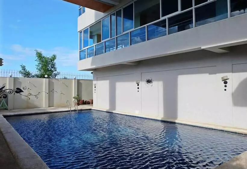 Fotos del hotel Cleverlearn Residences:  16
