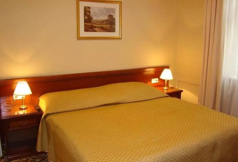 Fotos del hotel Saint Petersburg:  2