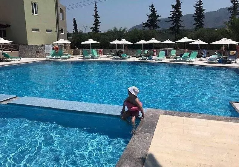 Fotos del hotel Vardis Olive Garden:  11