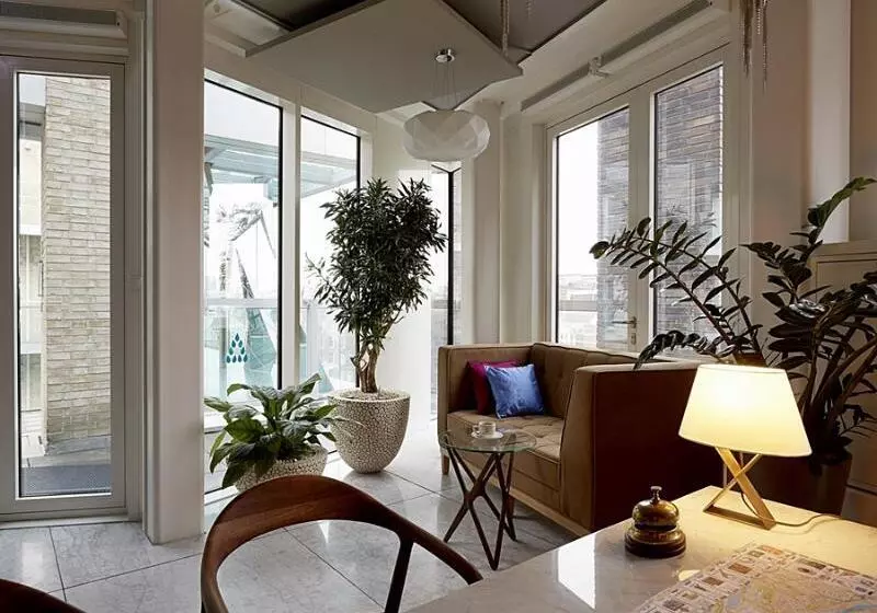 Fotos del hotel Amadi Park:  11