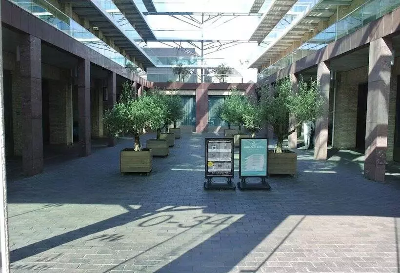 Fotos del hotel Amadi Park:  6