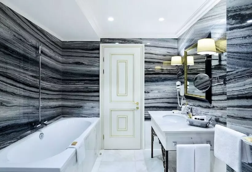 Fotos del hotel Ambassadori Tbilisi:  2