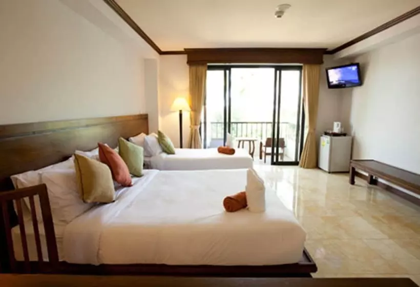 Fotos del hotel Coconut Beach Resort:  9