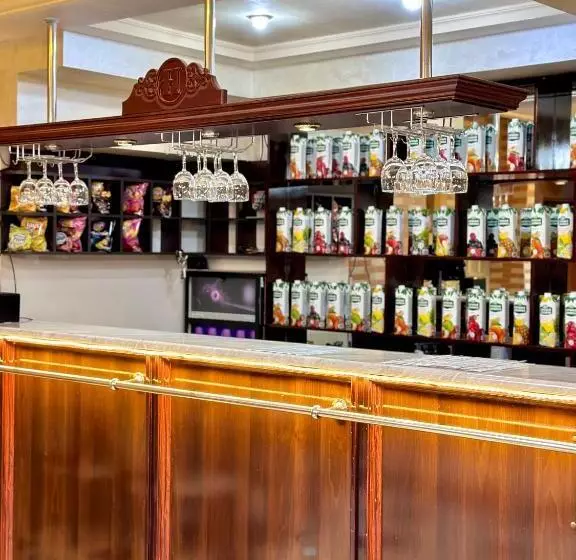 Fotos del hotel Hayot:  4