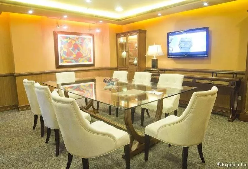 Fotos del hotel Herald Suites Solana:  5