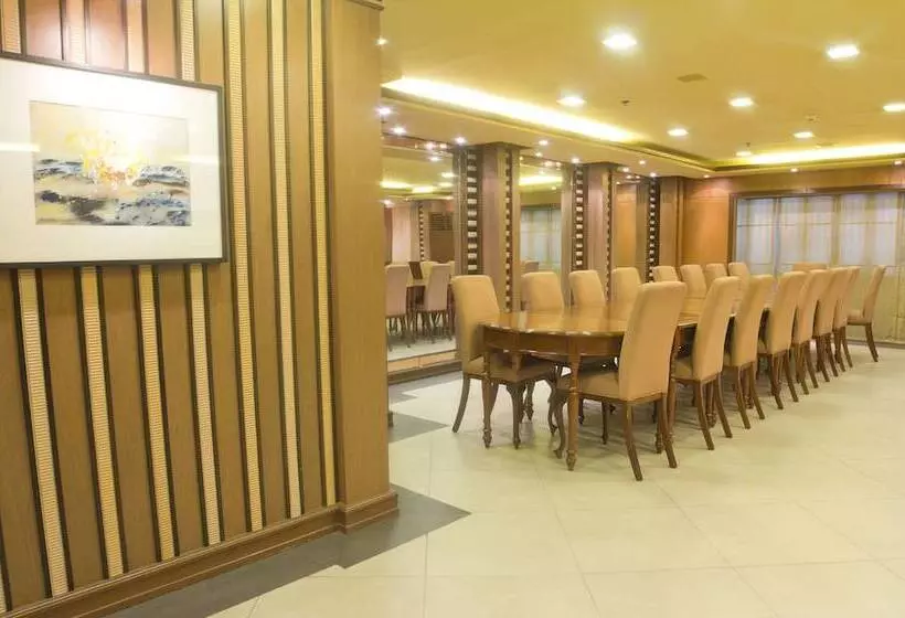 Fotos del hotel Herald Suites Solana:  17