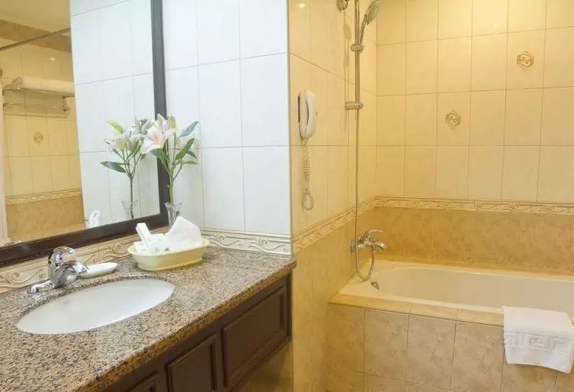 Fotos del hotel Herald Suites Solana:  7