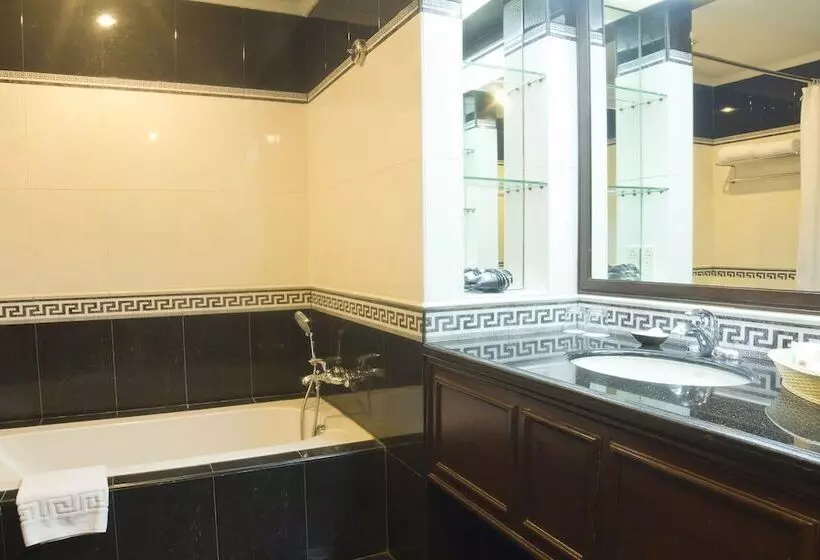 Fotos del hotel Herald Suites Solana:  24