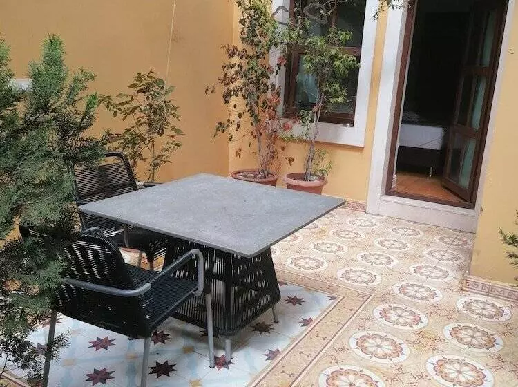 Fotos del hotel Ottopera:  9