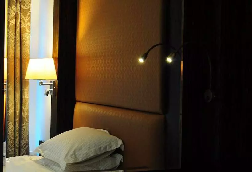 Fotos del hotel Ottopera:  23