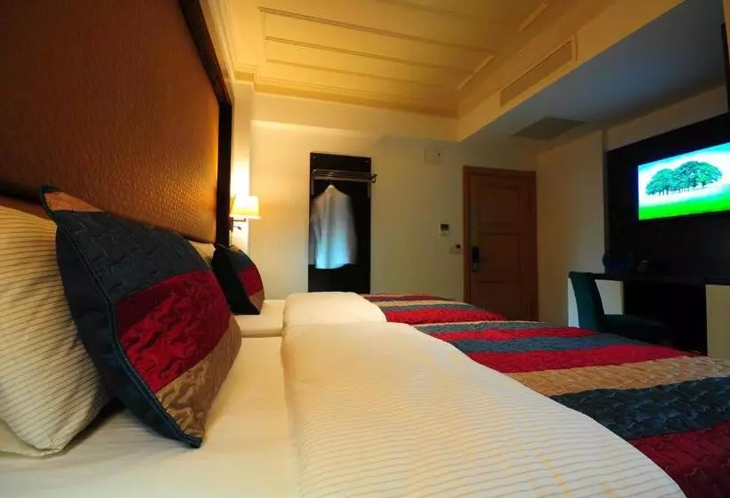 Fotos del hotel Ottopera:  13