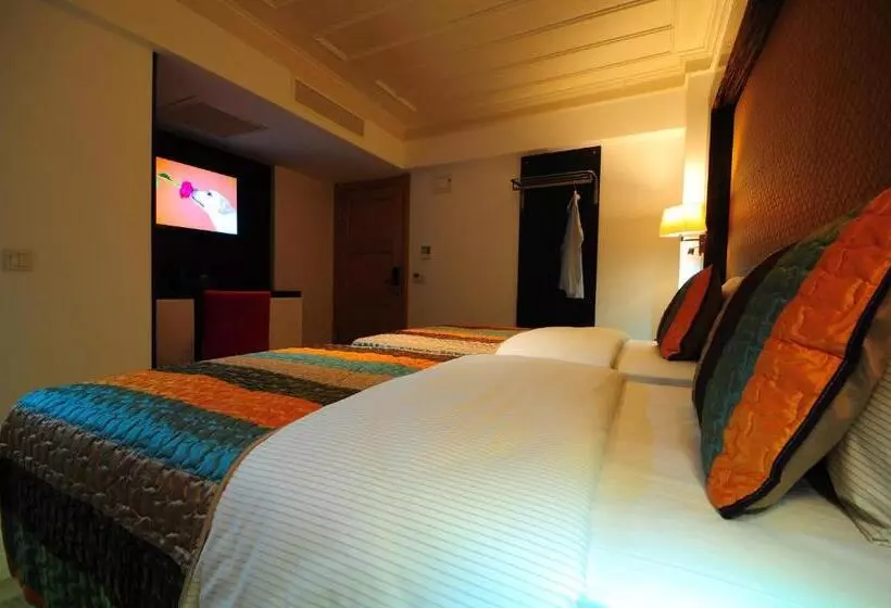 Fotos del hotel Ottopera:  18