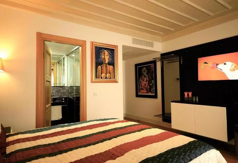 Fotos del hotel Ottopera:  5