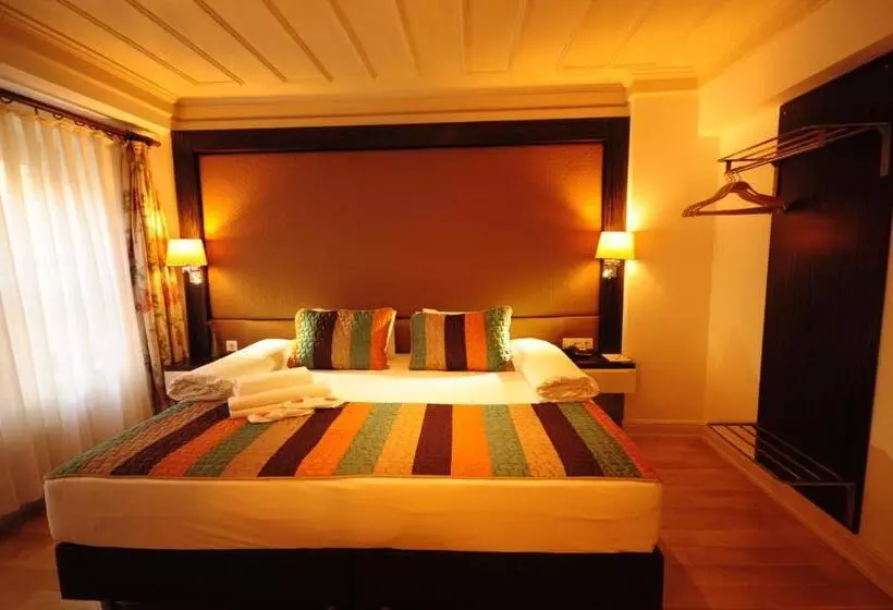 Fotos del hotel Ottopera:  15