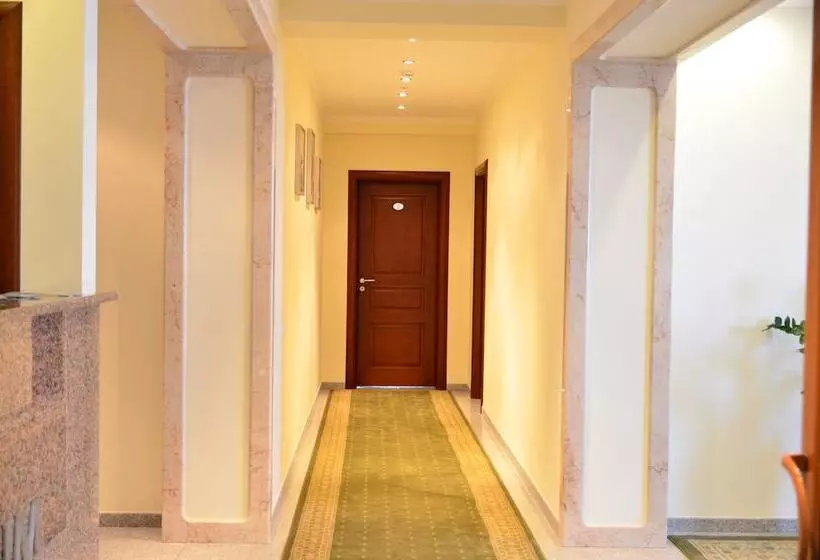 Fotos del hotel Platinum:  2