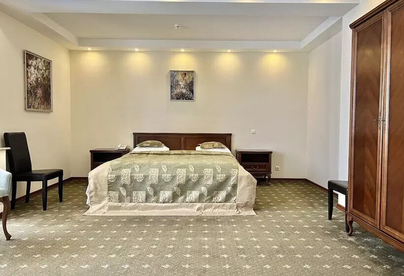 Fotos del hotel Platinum:  10