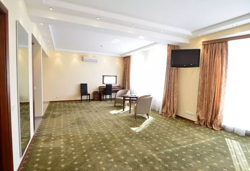 Fotos del hotel Platinum:  3