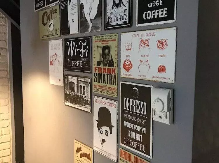 Fotos del hotel Jakaranda:  8