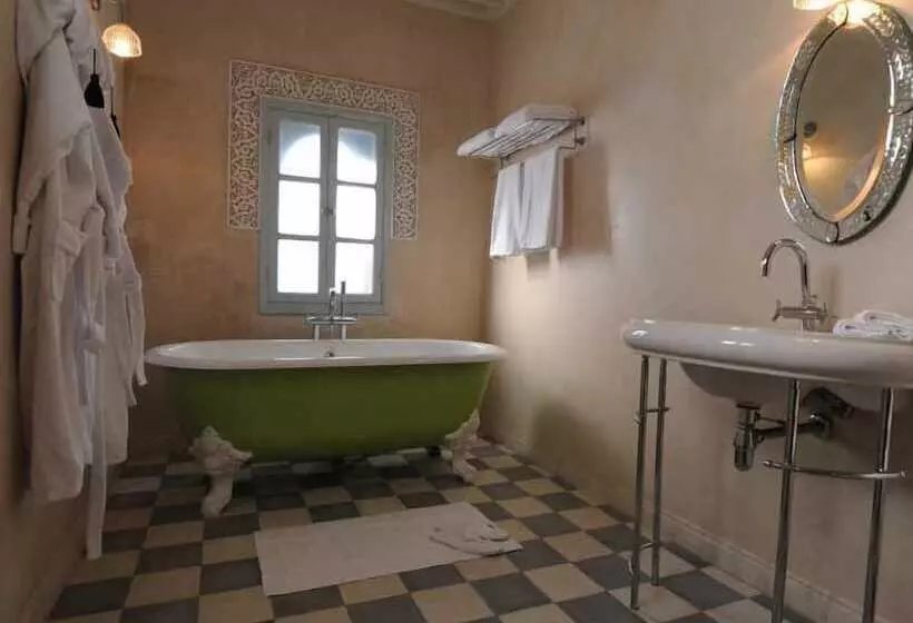 Fotos del hotel L'alcazar:  3