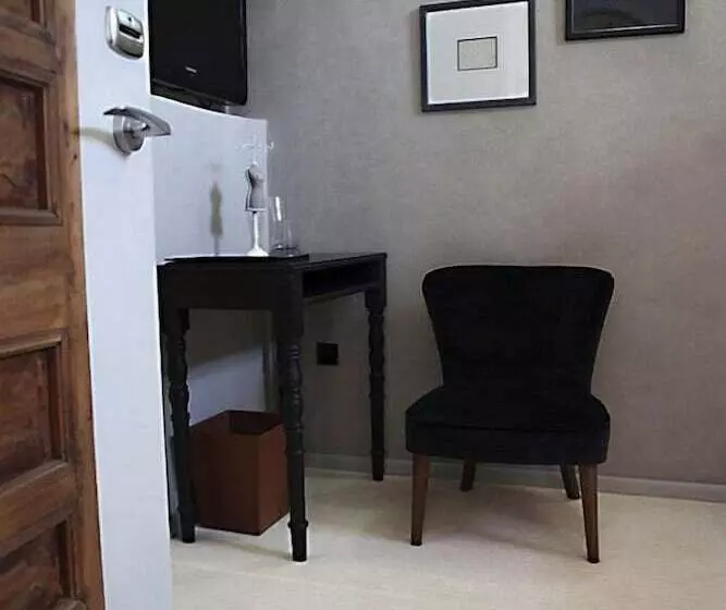 Fotos del hotel L'alcazar:  18