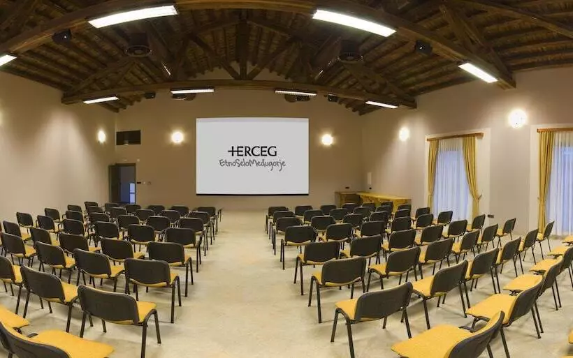 Fotos del hotel Herceg Etno Selo Me?ugorje:  5