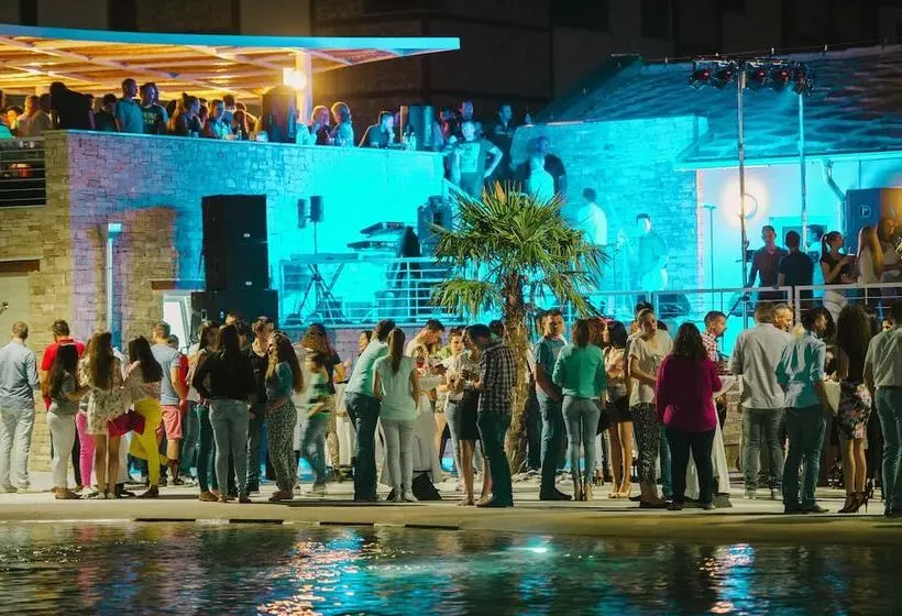 Fotos del hotel Herceg Etno Selo Me?ugorje:  4